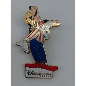 Disney Pin - Singing Friends Goofy Pin -2004